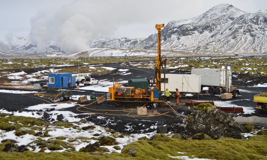 Боротьба з парниковим ефектом: в Ісландії навчилися перетворювати вуглекислий газ на мінерал