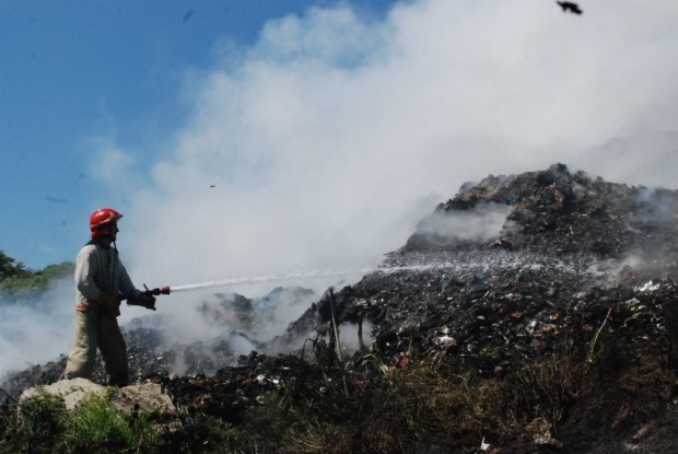 Міністр екології вимагає перевірити всі сміттєзвалища після трагедії на Львівщині